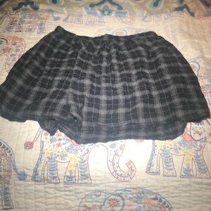 Forever 21 plaid skirt size medium